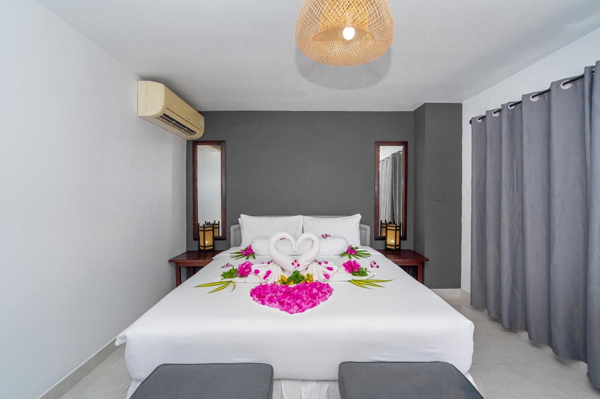 Lanta Beachfront Resort Ko Lanta Exterior foto