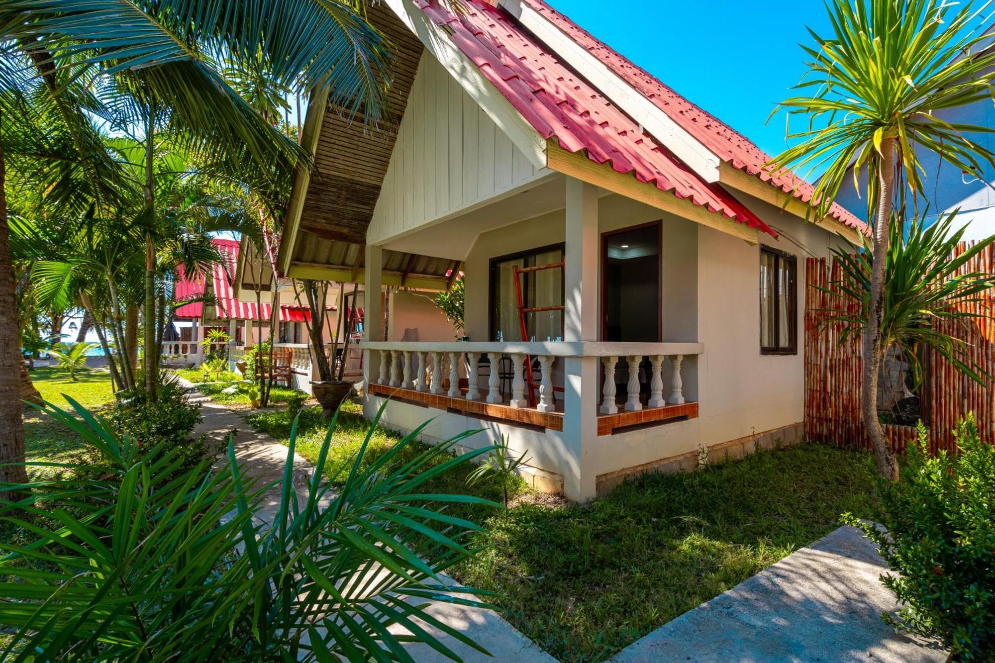 Lanta Beachfront Resort Ko Lanta Exterior foto