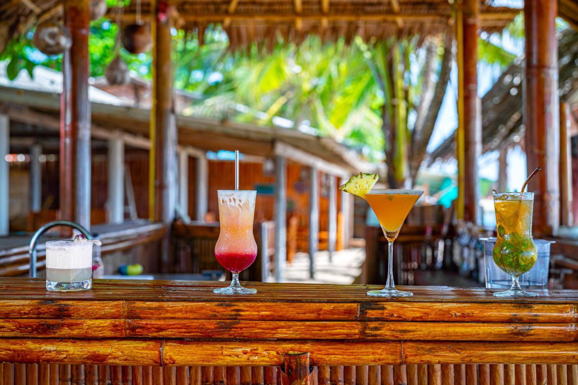 Lanta Beachfront Resort Ko Lanta Exterior foto