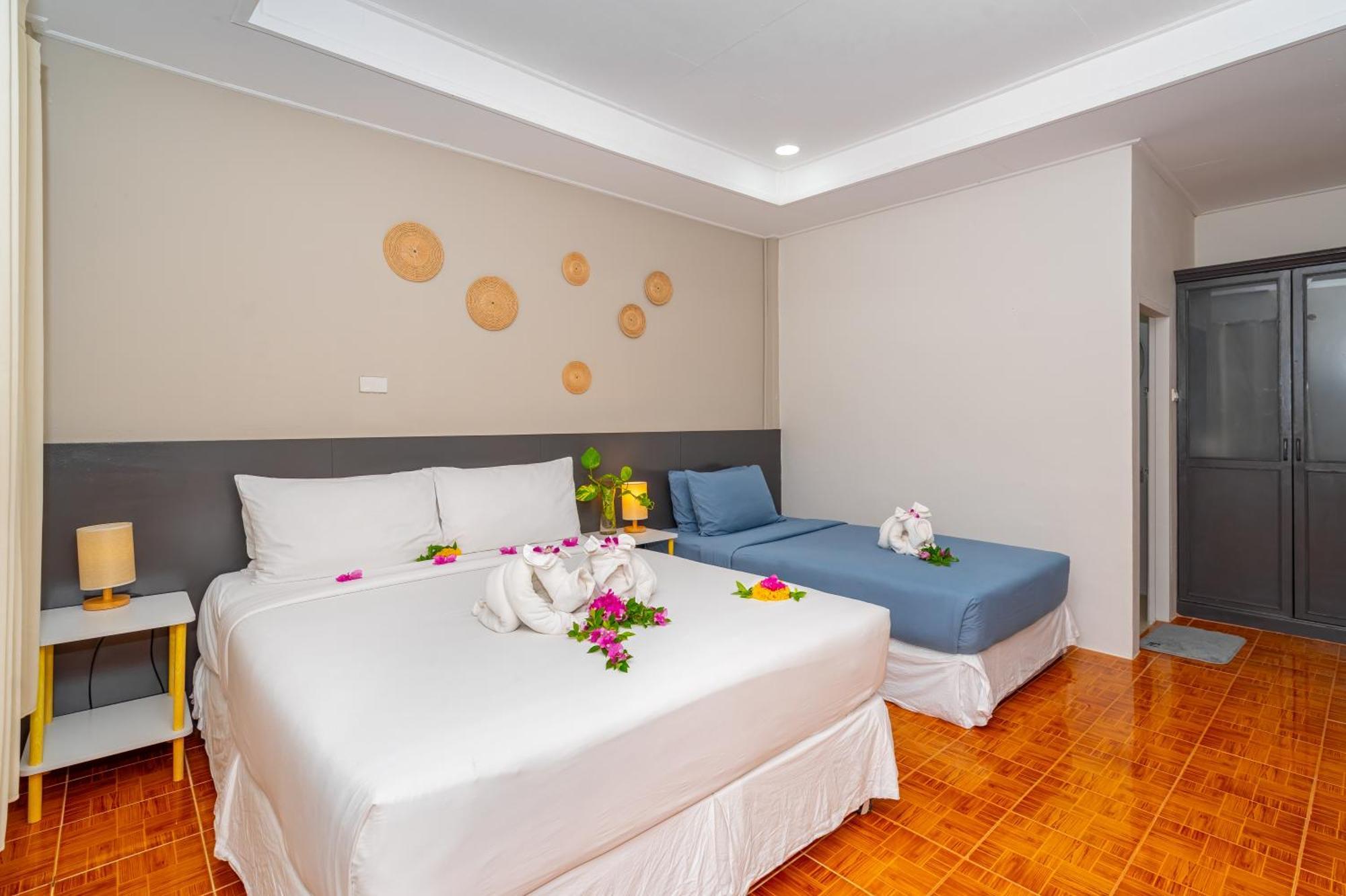 Lanta Beachfront Resort Ko Lanta Exterior foto